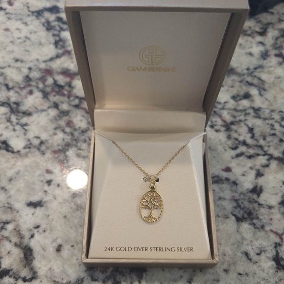 Jewelry - New in Box Giani Bernini tree of life necklace 24k gold over sterling silver